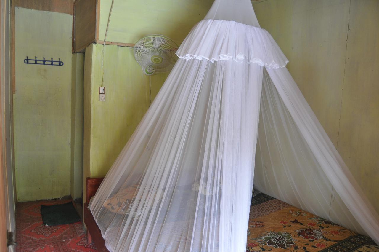 Fun Family Guest House N Jungle Tour Букит-Лаванг Экстерьер фото