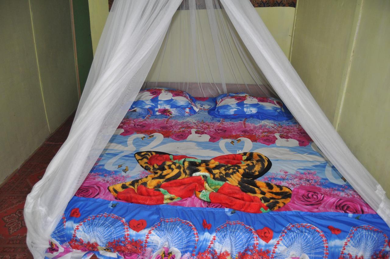 Fun Family Guest House N Jungle Tour Букит-Лаванг Экстерьер фото